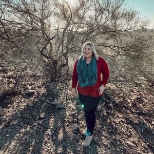 Meet your Posher, Genessa